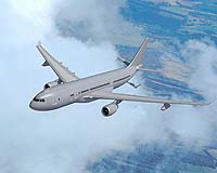Pentagon decision looms on Boeing, EADS contract battle