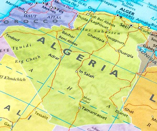 Algeria says army raid kills six militants