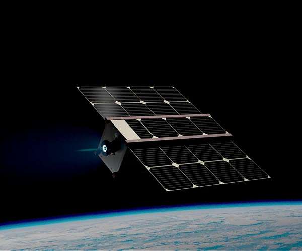 Physicists develop ideal testing conditions of solar cells for space applications