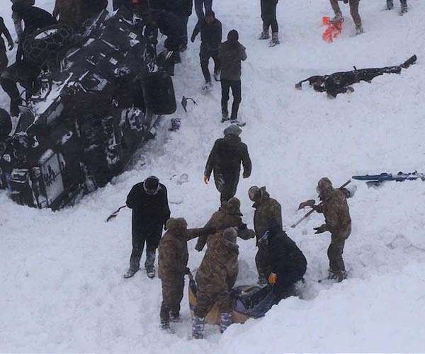 Search for Tibet avalanche survivors ends
