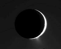 New organic compounds found in Enceladus ice grains