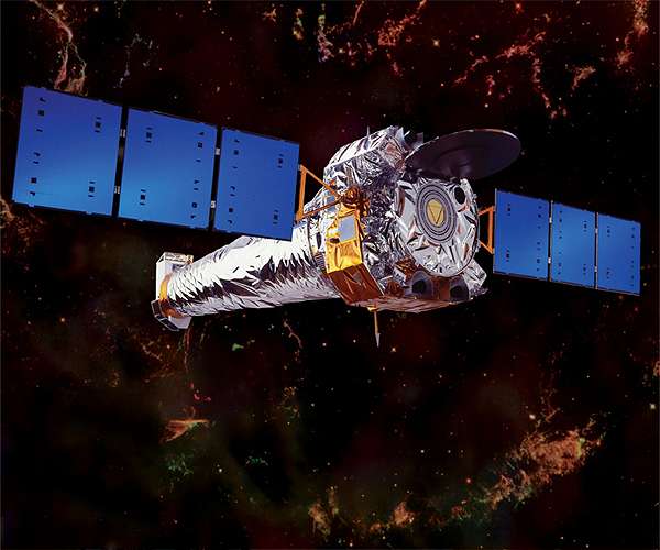 Chandra resumes science operations