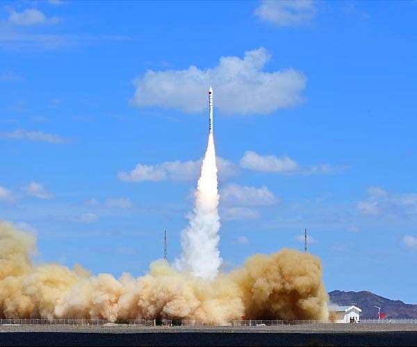 China's commercial CERES-1 Y7 rocket launches 7 satellites