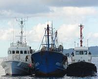 Japan destroyer, China fishing boat in collision: media