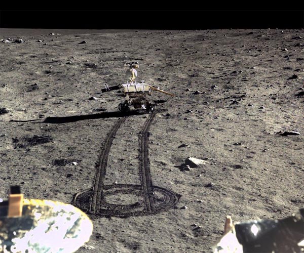 China's lunar rover travels about 600 meters on moon's far side