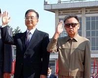 Wen meets NKorea's Kim amid bid to restart nuclear talks