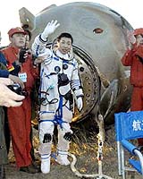 China To Send Shenzhou 6 In Mid-October