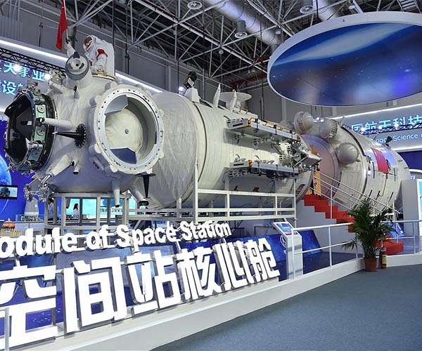 Core capsule launched into orbit