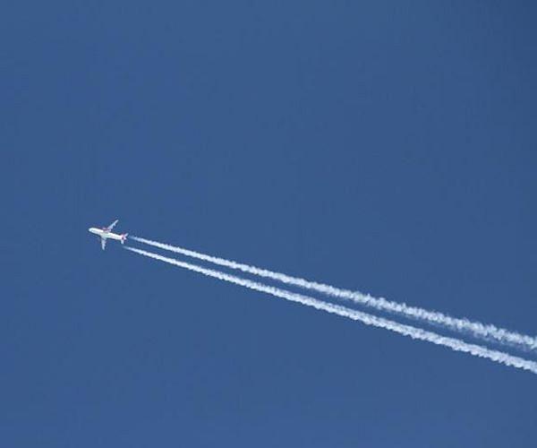 Plane contrails: white fluffy contributors to global warming