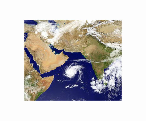 USS Ronald Reagan, carrier strike group conduct Arabian Sea exercises