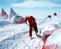 Scientists Spend A White Christmas In Antarctica