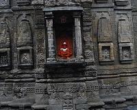 Ancient temples in the Himalaya reveal signs of past earthquakes