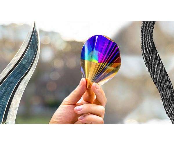 Impurities boost performance of organic solar cells