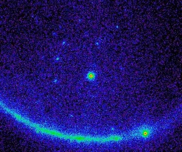 Investigating the contribution of gamma-ray blazar flares to neutrino flux