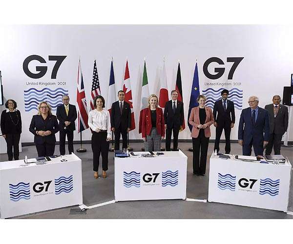 G7 issues strong warnings on Iran and Russia