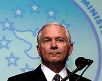 Gates spoke with Israeli defense chief on Sunday