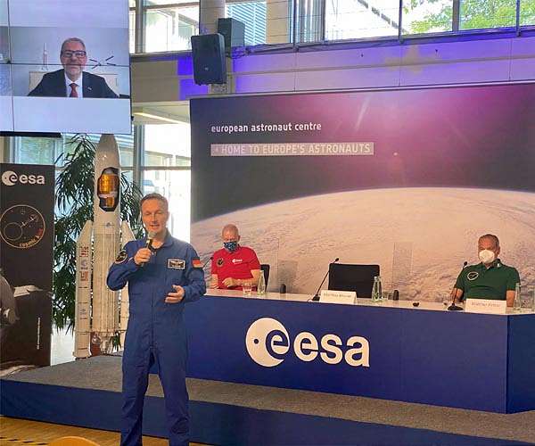German ESA astronaut Matthias Maurer is ready for his first ISS mission - 'Cosmic Kiss'