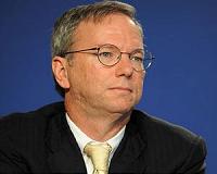 Google ex-boss Schmidt reveals he has an iPhone