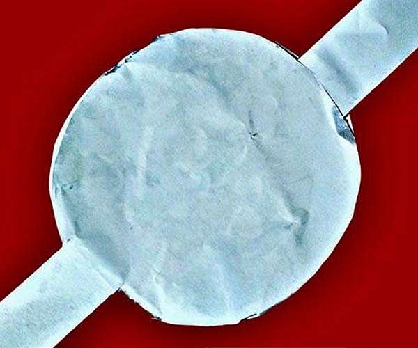 Lightweight green supercapacitors could charge devices in a jiffy
