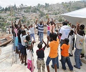 Haitians turn to God at quake anniversary