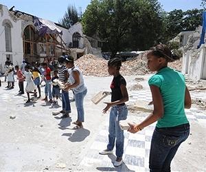 Unrealistic to expect immediate quake recovery in Haiti: US