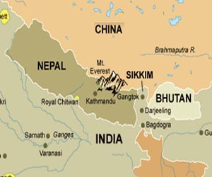 Political crisis leaves Nepal's Maoist fighters in limbo