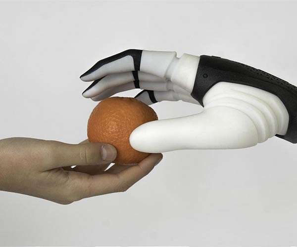 Indian dance mudras yield advanced synergies for robotic hand control