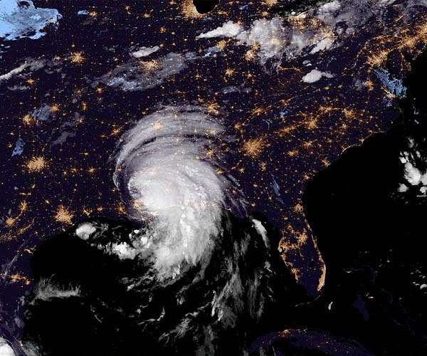 Better hurricane forecasts with infrared satellite measurements of cloudy skies