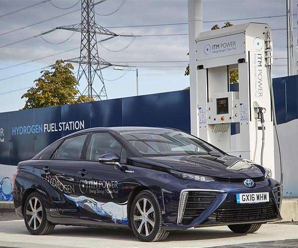 Speeding toward improved hydrogen fuel production
