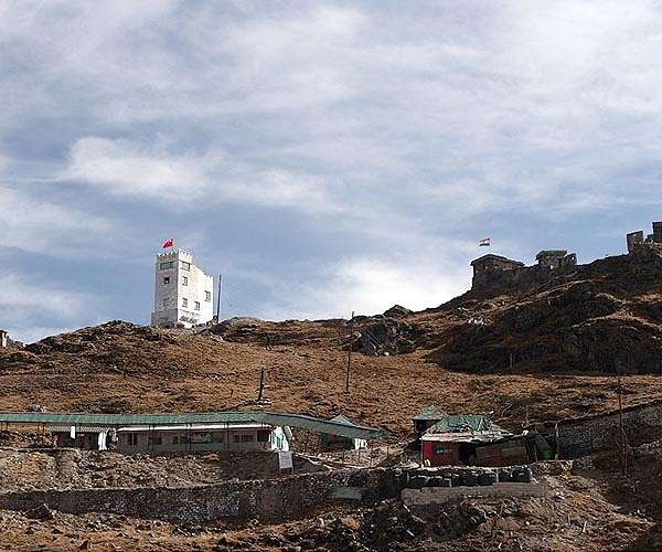India returns Chinese soldier who strayed over border