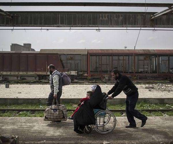 Fear in Iraq's Mosul as IS families return from Syria
