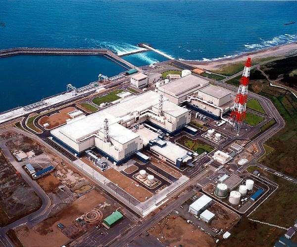 World's biggest nuclear plant edges closer to restart