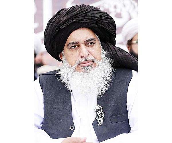 Death of firebrand cleric in Pakistan clouds future of extremist movement