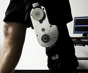 Power-generating knee strap hints at end for batteries