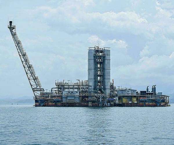 Peril and promise: gas from 'killer lake' powers Rwanda