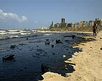 Lebanon's oil slick cleaned but headache continues