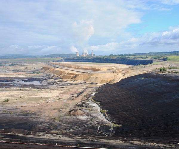 Decline in CO2 cooled earth's climate over 30 million years ago, scientists find