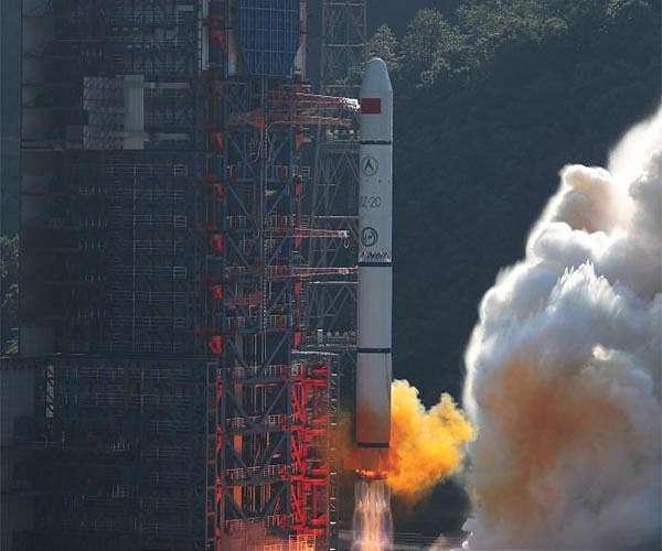 Long March 2C rocket carrying four satellites launched