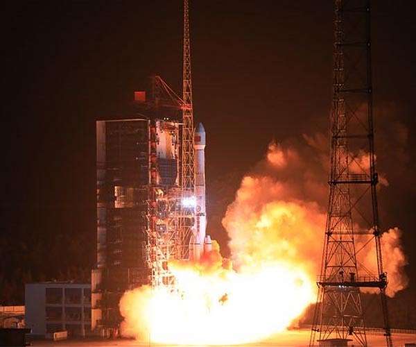 China launches Tianwen-2 asteroid and comet study mission