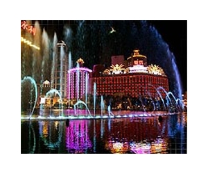 Macau gambling revenue hits record $45 bn in 2013