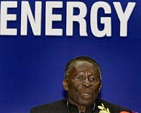 Ex-OPEC Chief Says Crude Oil Market Oversupplied