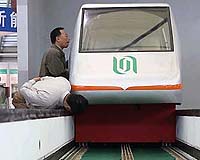 Chinese Professor Develops New Magnetic Train