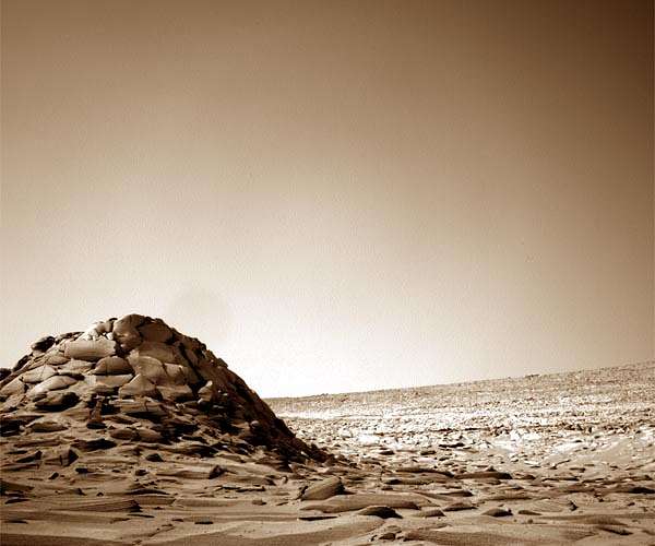 Ancient Martian groundwater may have prolonged habitability beyond previous estimates