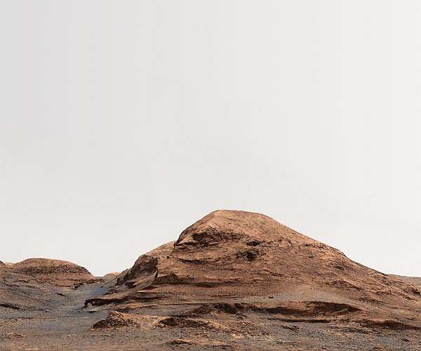 NASA's Curiosity team names Martian hill that serves as mission gateway