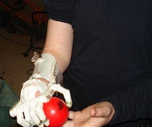 MakerBot and Robohand