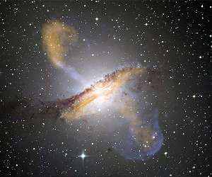 Radio Telescopes Capture Best-Ever Snapshot of Black Hole Jets