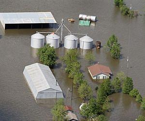 Flood waters diverted onto Louisiana towns, farms