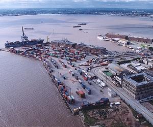 Chinese premier in Uruguay on first stop of regional tour