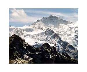 Four die in Swiss Alps avalanches