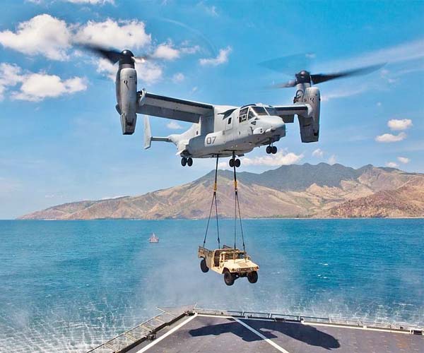 Navy sailors train with Marines for CMV-22B Ospreys